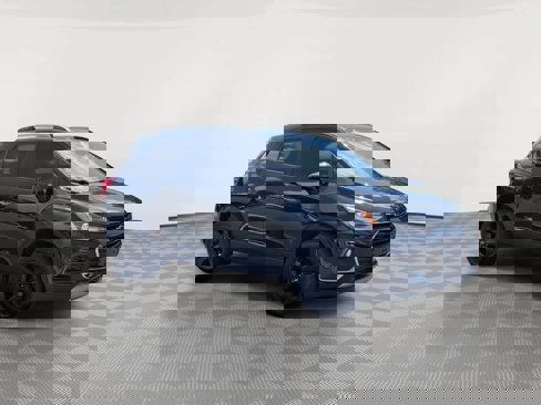 Used 2019 Chevrolet Trax Premier w/ Midnight Edition image 2