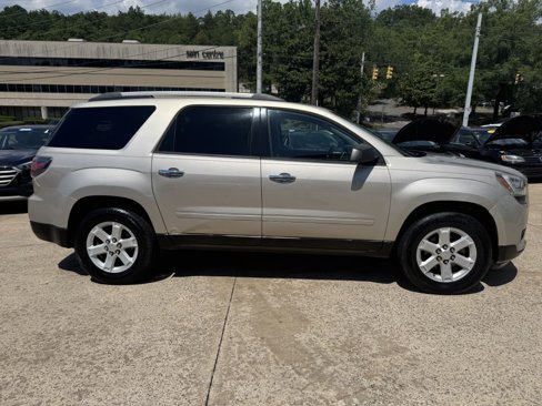 Used 2014 GMC Acadia SLE image 8