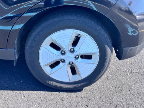 Used 2016 Kia Soul EV image 32
