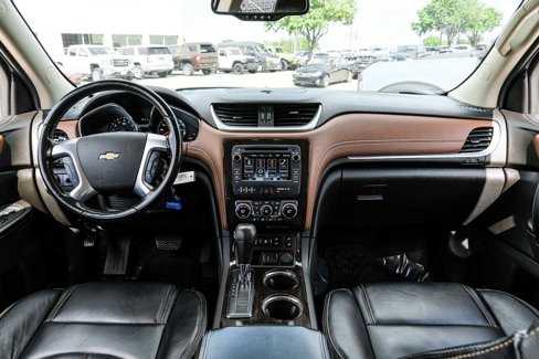 Used 2017 Chevrolet Traverse LT image 14