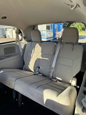 Used 2016 Dodge Grand Caravan SE w/ Quick Order Package 29E SE image 13