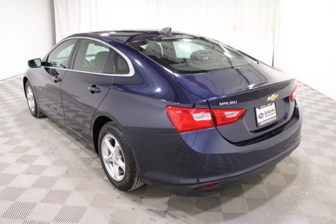 Used 2018 Chevrolet Malibu LS image 28