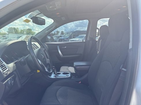 Used 2012 GMC Acadia SLE image 9