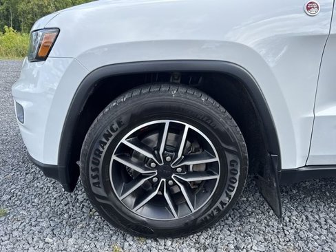 Used 2020 Jeep Grand Cherokee Trailhawk image 34