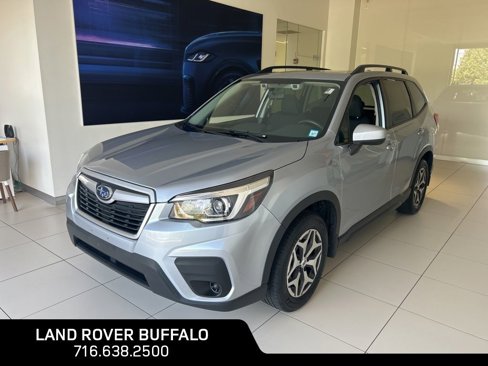Used 2020 Subaru Forester Premium image 1