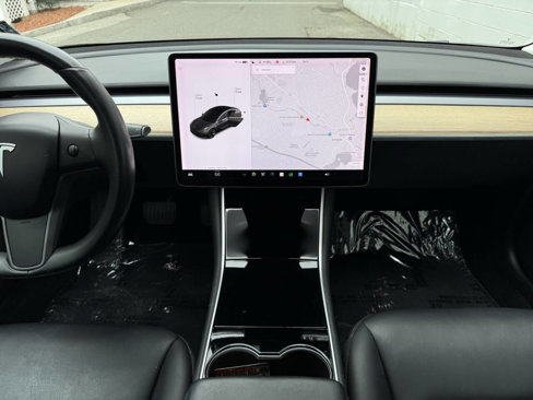 Used 2018 Tesla Model 3 Mid Range image 30