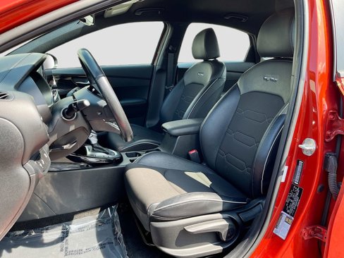 Certified 2023 Kia Forte GT-Line w/ GT-Line Technology Package image 18