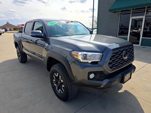 Used 2023 Toyota Tacoma TRD Off-Road image 8