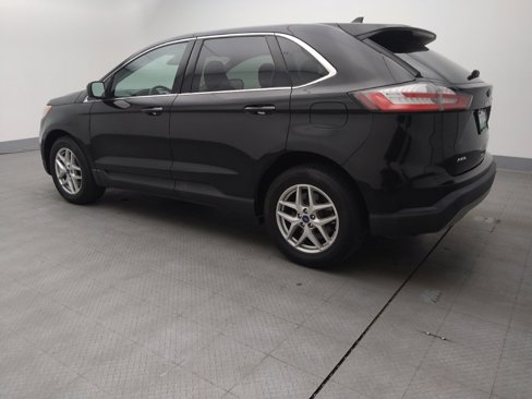 Used 2022 Ford Edge SEL image 3