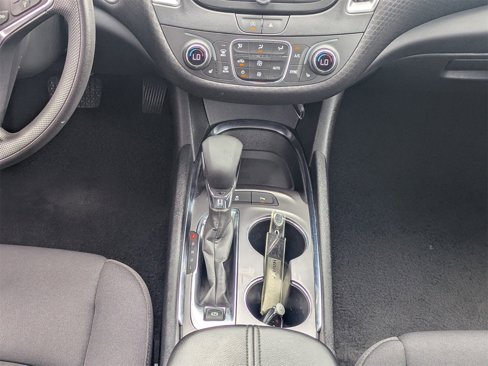 Used 2024 Chevrolet Malibu LT image 18