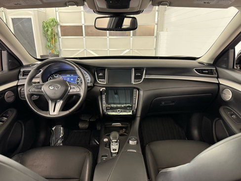 Used 2019 INFINITI QX50 Essential w/ Premium Heat Package image 29