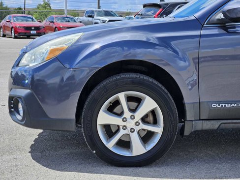 Used 2014 Subaru Outback 2.5i Limited image 8