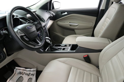 Used 2019 Ford Escape SEL image 22