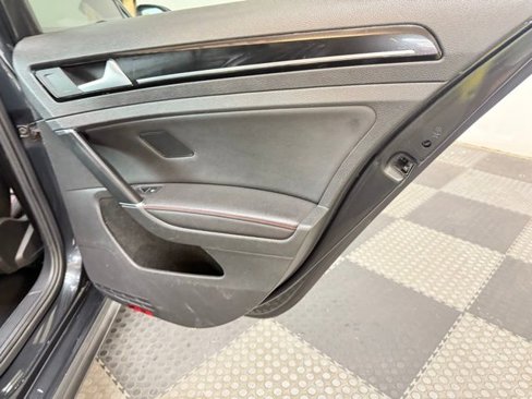 Used 2016 Volkswagen GTI SE w/ Lighting Package (SEL) image 38