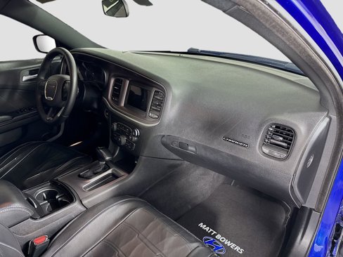 Used 2019 Dodge Charger SXT image 29