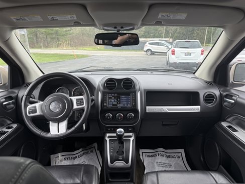 Used 2017 Jeep Compass High Altitude image 31