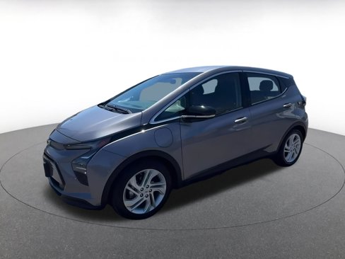 Used 2023 Chevrolet Bolt LT w/ Driver Confidence Package image 8