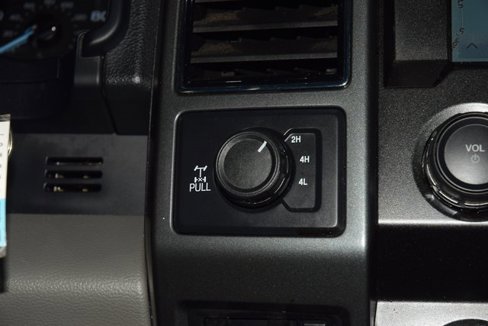 Used 2021 Ford F250 XLT w/ XLT Premium Package image 31