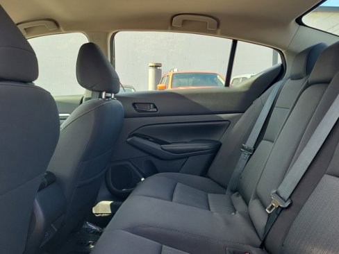Certified 2023 Nissan Altima 2.5 SV image 12