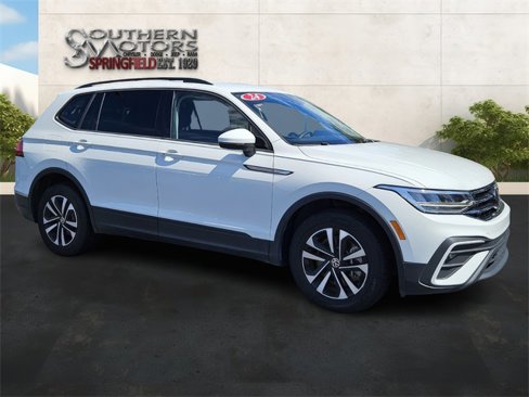 Used 2024 Volkswagen Tiguan S image 7