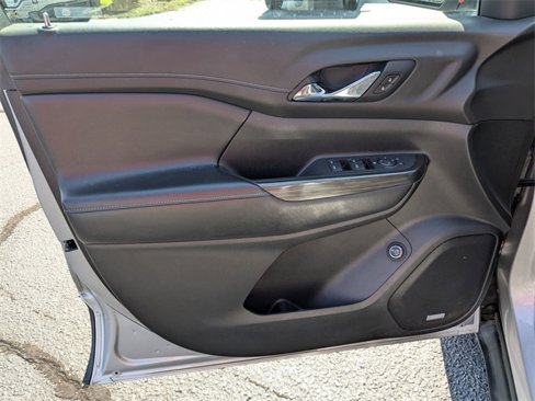 Used 2019 GMC Acadia SLT image 12