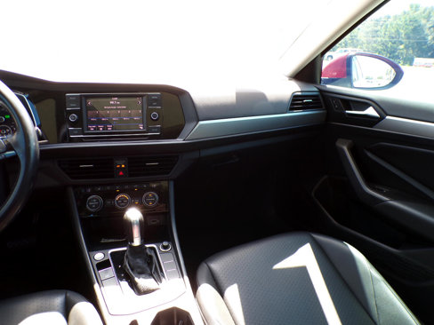 Used 2019 Volkswagen Jetta SE image 13