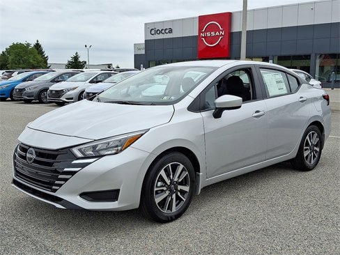 New 2025 Nissan Versa SV w/ Trunk Package image 6