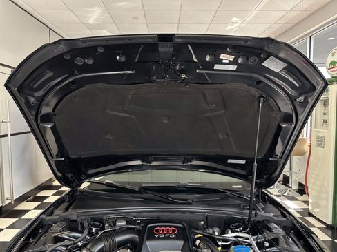 Used 2009 Audi S5 4.2 image 45