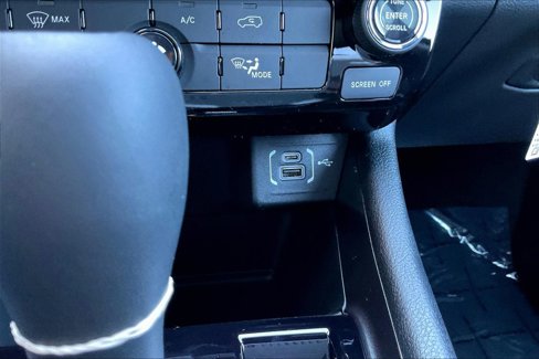 New 2025 Jeep Compass Latitude image 22