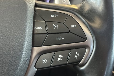 Used 2020 Jeep Grand Cherokee Limited X image 29