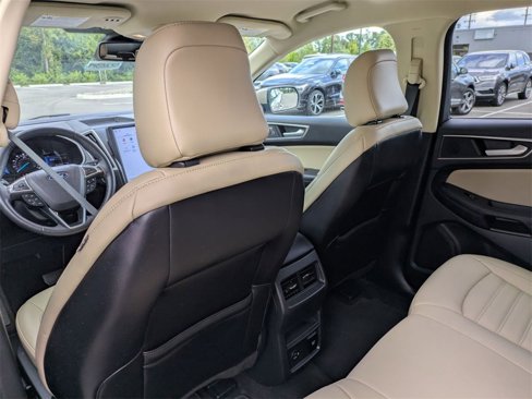 Used 2021 Ford Edge SEL w/ Convenience Package image 26