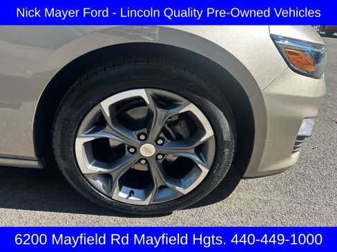 Used 2023 Chevrolet Malibu LT image 9