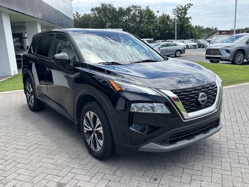 Used 2023 Nissan Rogue SV image 7