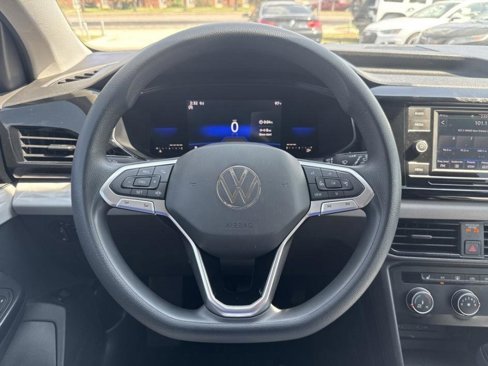 Used 2022 Volkswagen Taos S image 24