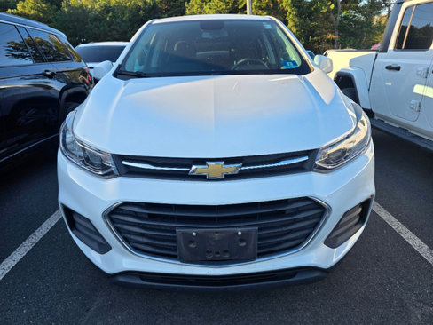 Used 2020 Chevrolet Trax LS w/ Tint and Cruise Package image 2