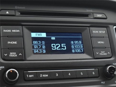Used 2015 Hyundai Sonata SE image 13