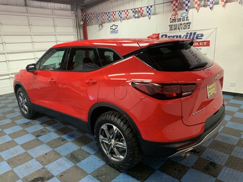 Used 2023 Chevrolet Blazer LT image 4