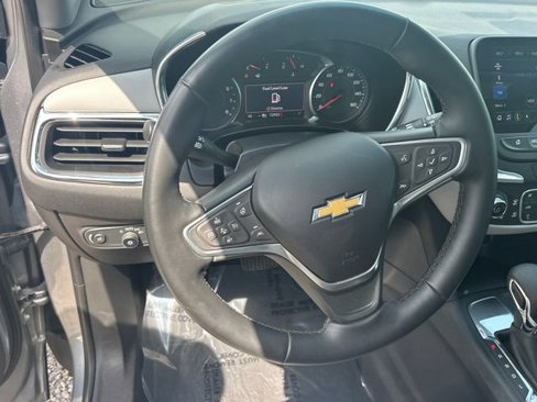 Used 2023 Chevrolet Equinox LT image 12