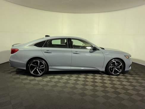 Used 2022 Honda Accord Sport image 9