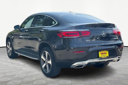 Used 2021 Mercedes-Benz GLC 300 4MATIC Coupe image 10
