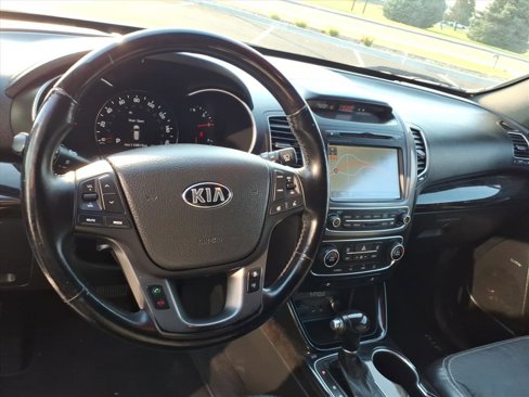 Used 2014 Kia Sorento SX w/ 3rd Row Package image 10