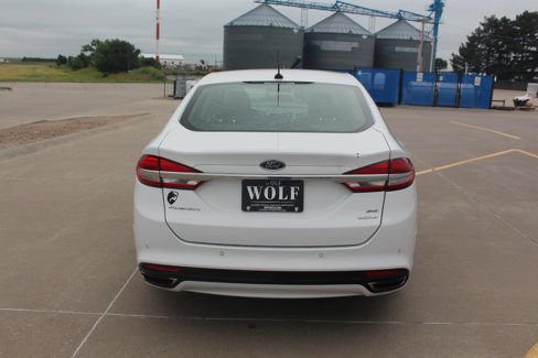 Used 2017 Ford Fusion SE w/ Fusion SE Technology Package image 7