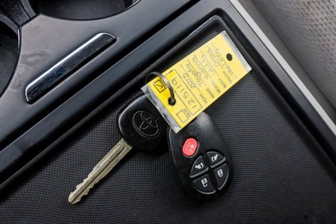 Used 2015 Toyota Sienna LE image 10