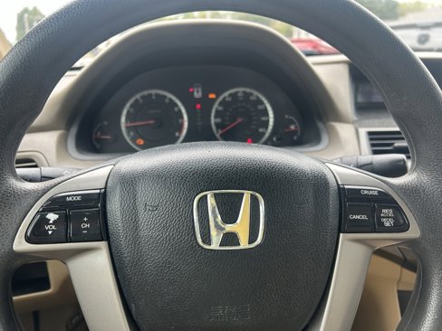 Used 2010 Honda Accord LX image 16
