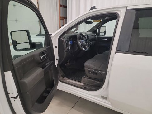 Used 2022 Chevrolet Silverado 3500 LT image 19