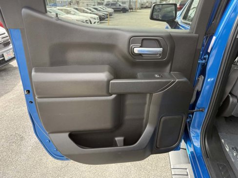 Used 2022 Chevrolet Silverado 1500 Custom image 24