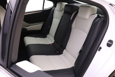 Used 2022 Lexus ES 300h F Sport image 16