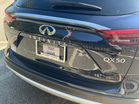 Used 2019 INFINITI QX50 Luxe w/ Cargo Package image 9