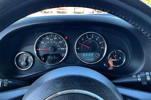 Used 2015 Jeep Wrangler Unlimited Sahara w/ Max Tow Package image 20