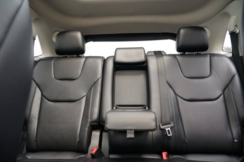 Used 2019 Ford Edge Titanium image 29
